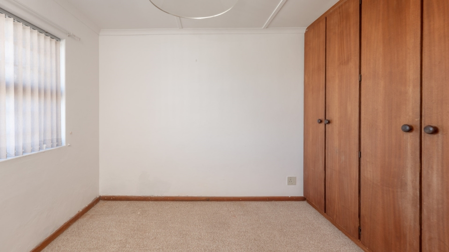 To Let 3 Bedroom Property for Rent in Struisbaai Western Cape
